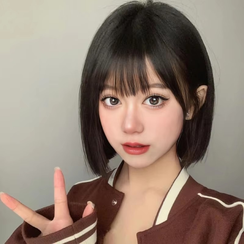 Hair Care Barber - Fashionable Black Bob Haircut Wig with
